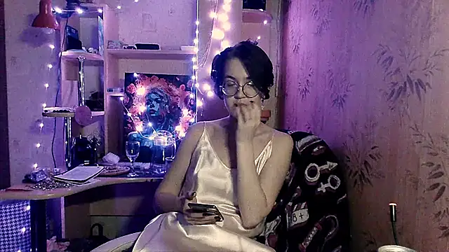 Alessa Kiss online show from 05.12.26