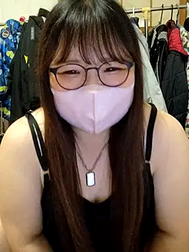 Snapshot of ao_chan_o0 chatting on 07.17.26 ao chan o0 online show from 07.17.26