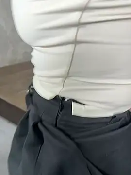 Snapshot of SophiePale chatting on 02.05.26 SophiePale online show from 02.05.26