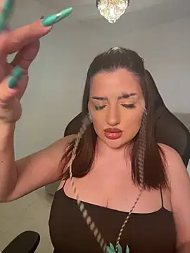 Snapshot of SophiePale chatting on 05.16.26 SophiePale online show from 05.16.26