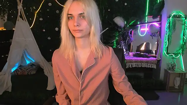 DanaWint online show from 05.09.26