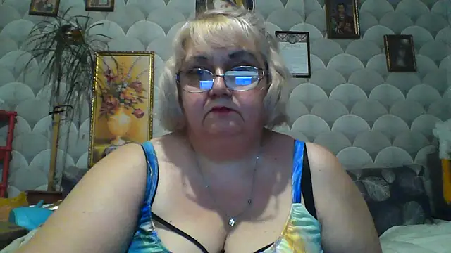 MarinaFarina53 online show from 06.28.26