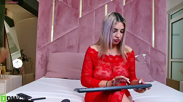 SiellaDolce online show from 06.07.26