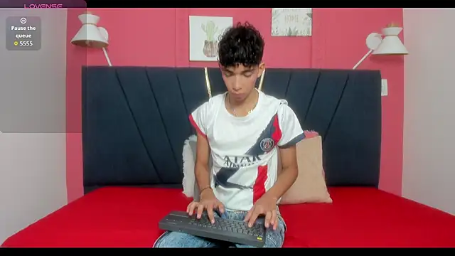 ero boy40 online show from 07.04.26