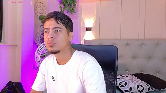 criss hardcock  online show from 06.01.26