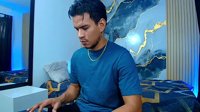 JacobWolf   online show from 06.08.26