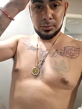 Texasboi3300 online show from 05.29.26