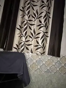 Snapshot of queen_sofiya chatting on 06.19.26 queen sofiya online show from 06.19.26