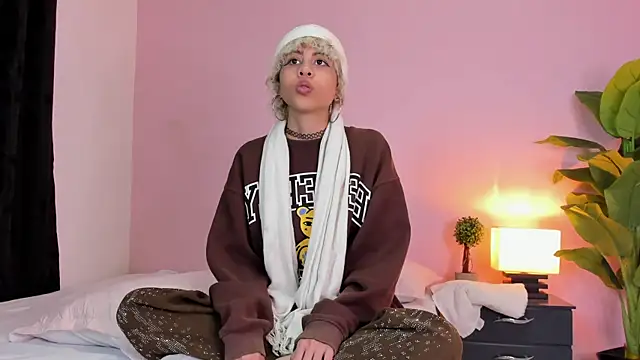 venus elfie online show from 05.11.26