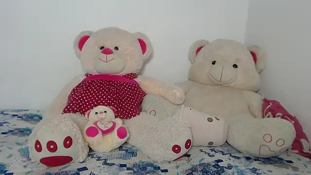 Natalia Dahlia online show from 08.06.26