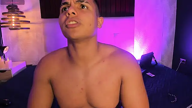 Alex Kriz online show from 06.21.26