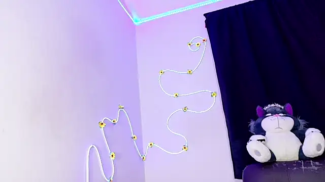 everlin 01 online show from 06.10.26