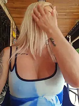 MILFBARBY online show from 06.19.26