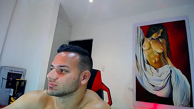 hugo 19cm online show from 11.22.25