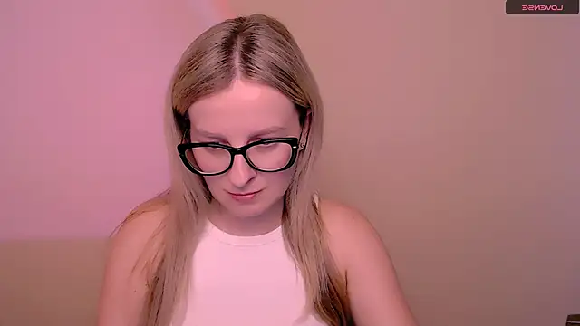 MariaTess  online show from 05.25.26
