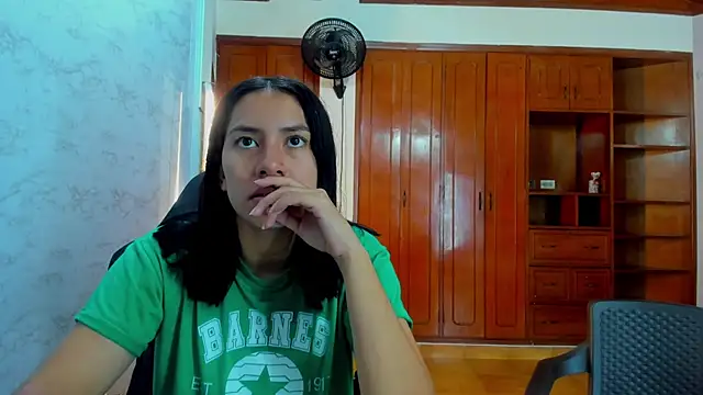Soffy and Emily online show from 06.01.26