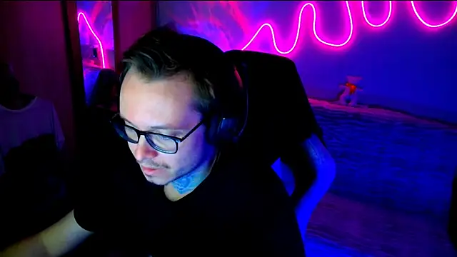 MeLanXolik online show from 05.29.26