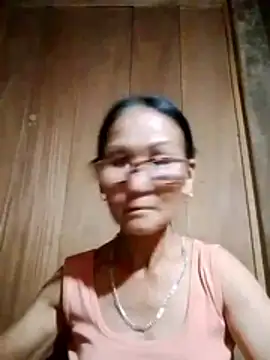 Snapshot of Magy-006 chatting on 06.17.26 Magy-006 online show from 06.17.26