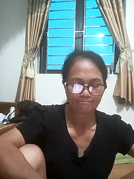 Vieekee online show from 06.18.26