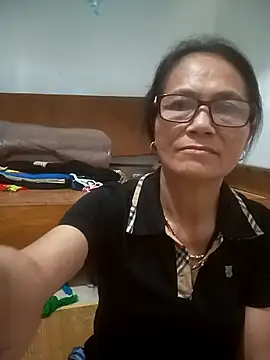 Vieekee online show from 07.18.26