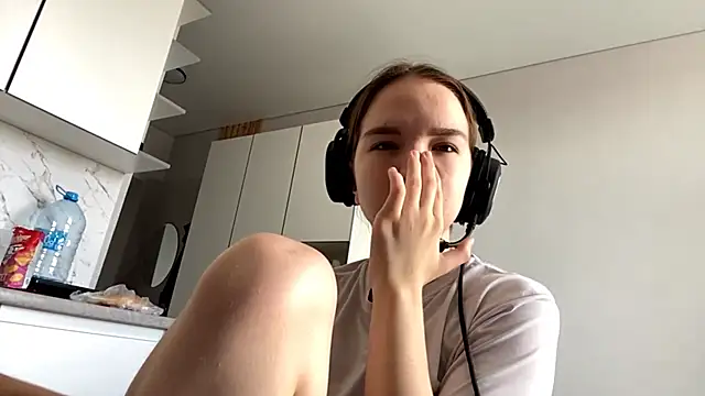 FewerCadre online show from 06.06.26