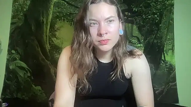 Snapshot of mo0ngoddess chatting on 05.15.26 mo0ngoddess online show from 05.15.26