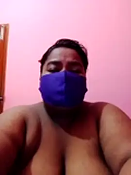 Mona Vabi online show from 07.27.26