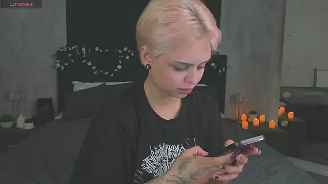 Emmy-Brooks online show from 07.29.26