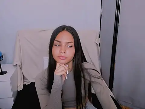 CarlaLovely online show from 06.11.26
