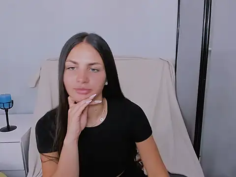 CarlaLovely online show from 07.10.26