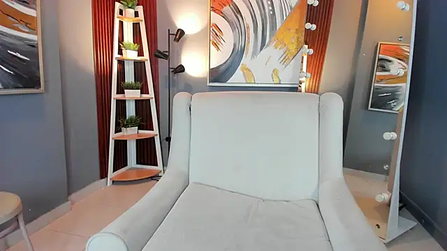 Mia Velvee online show from 06.10.26