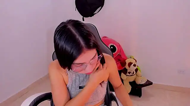 Snapshot of Scarleth_Ferrec chatting on 07.15.26 Scarleth Ferrec online show from 07.15.26