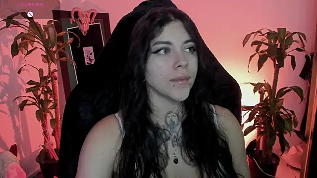MissCharlottte 18 online show from 07.08.26