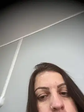 Snapshot of sweet_milenaa chatting on 05.22.26 sweet milenaa online show from 05.22.26