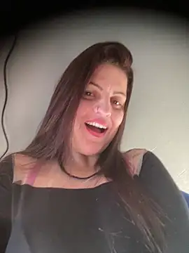 Snapshot of sweet_milenaa chatting on 06.03.26 sweet milenaa online show from 06.03.26
