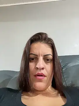 Snapshot of sweet_milenaa chatting on 06.19.26 sweet milenaa online show from 06.19.26