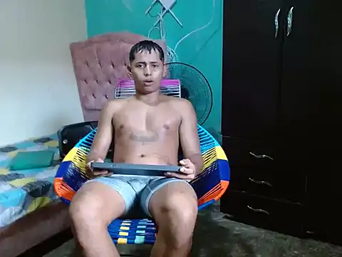 Lil condor baby online show from 06.13.26