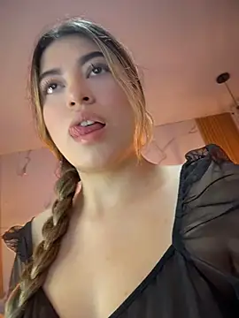 Vicky Rico  online show from 06.08.26