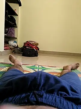 1Horny Boy1 online show from 06.05.26