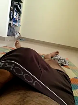 1Horny Boy1 online show from 06.19.26