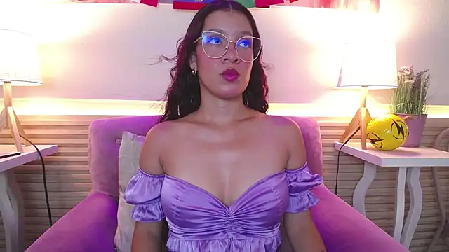 BrianaGaging online show from 06.19.26