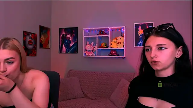 caroline honeyy online show from 06.17.26