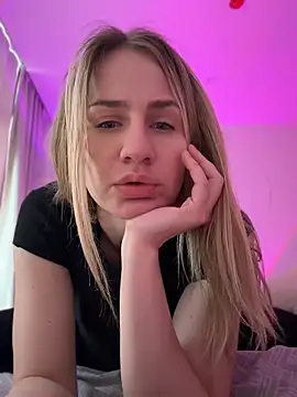 Snapshot of AnnaMist_ chatting on 05.23.26 AnnaMist online show from 05.23.26