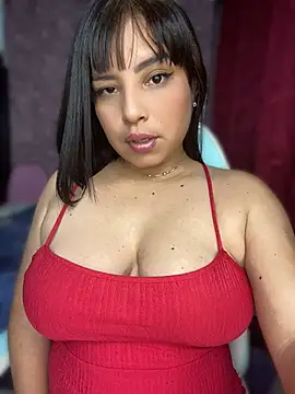 Snapshot of Elena_Grace1 chatting on 07.31.26 Elena Grace1 online show from 07.31.26