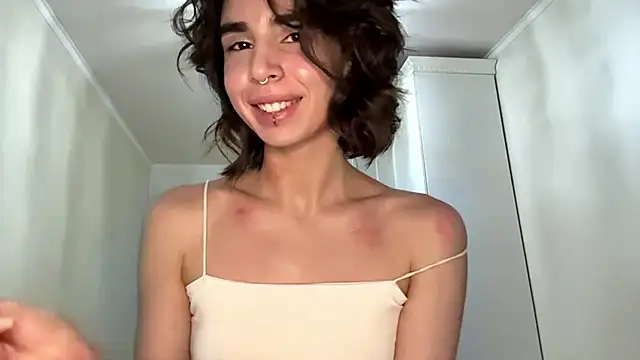 JessiaRuezga online show from 05.25.26