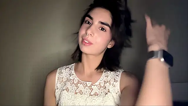 JessiaRuezga online show from 06.05.26
