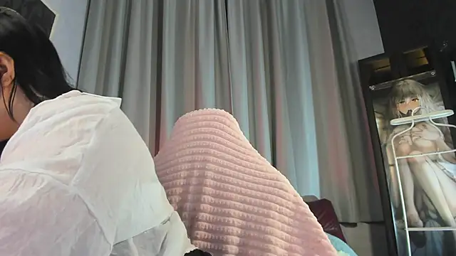 KittyNuarr online show from 06.16.26