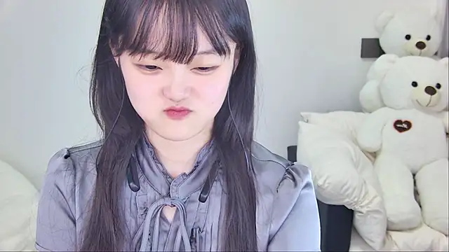 Evil-Bunny007 online show from 06.14.26