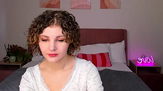 Kira  Fluffy online show from 05.26.26