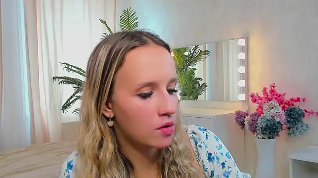 WanettaKager online show from 05.15.26